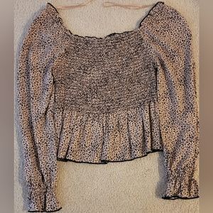 Off the shoulder xs blouse